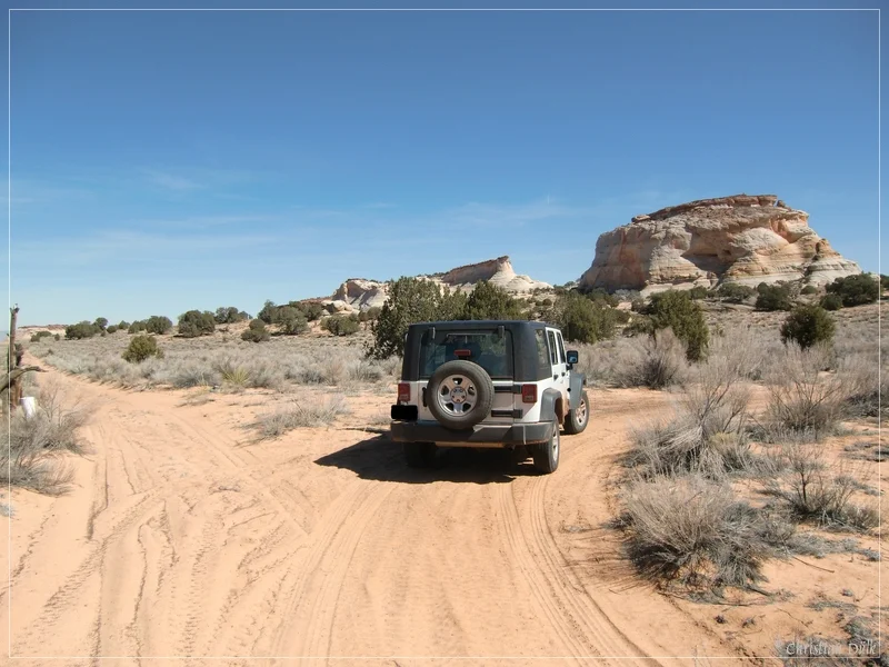 Hole-in-the-Rock, Vermilion Cliffs NM, AZ